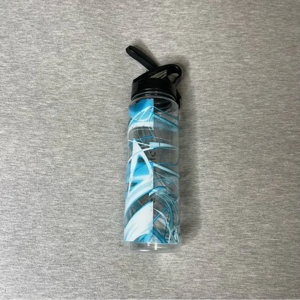 Fabletics The Tritan 32 Oz Water Bottle